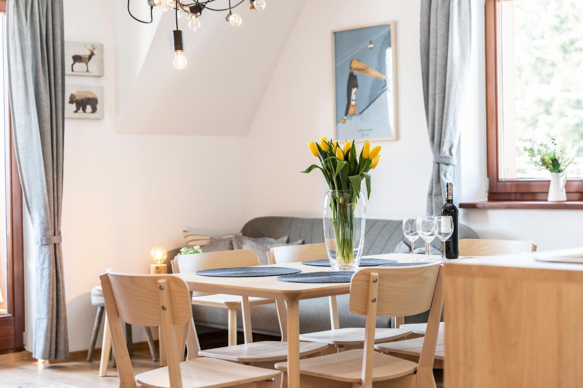 Udanypobyt Apartamenty Sloneczne Kościelisko Habitación foto